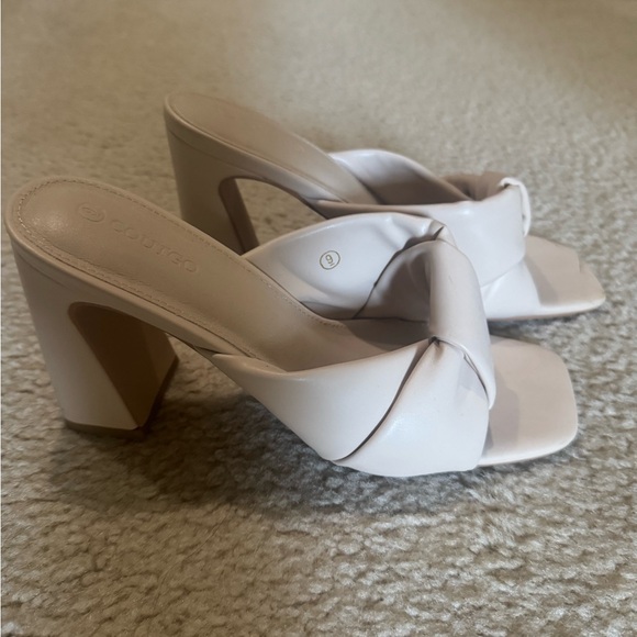 Elegant Cream Heeled Mules - Picture 1 of 6